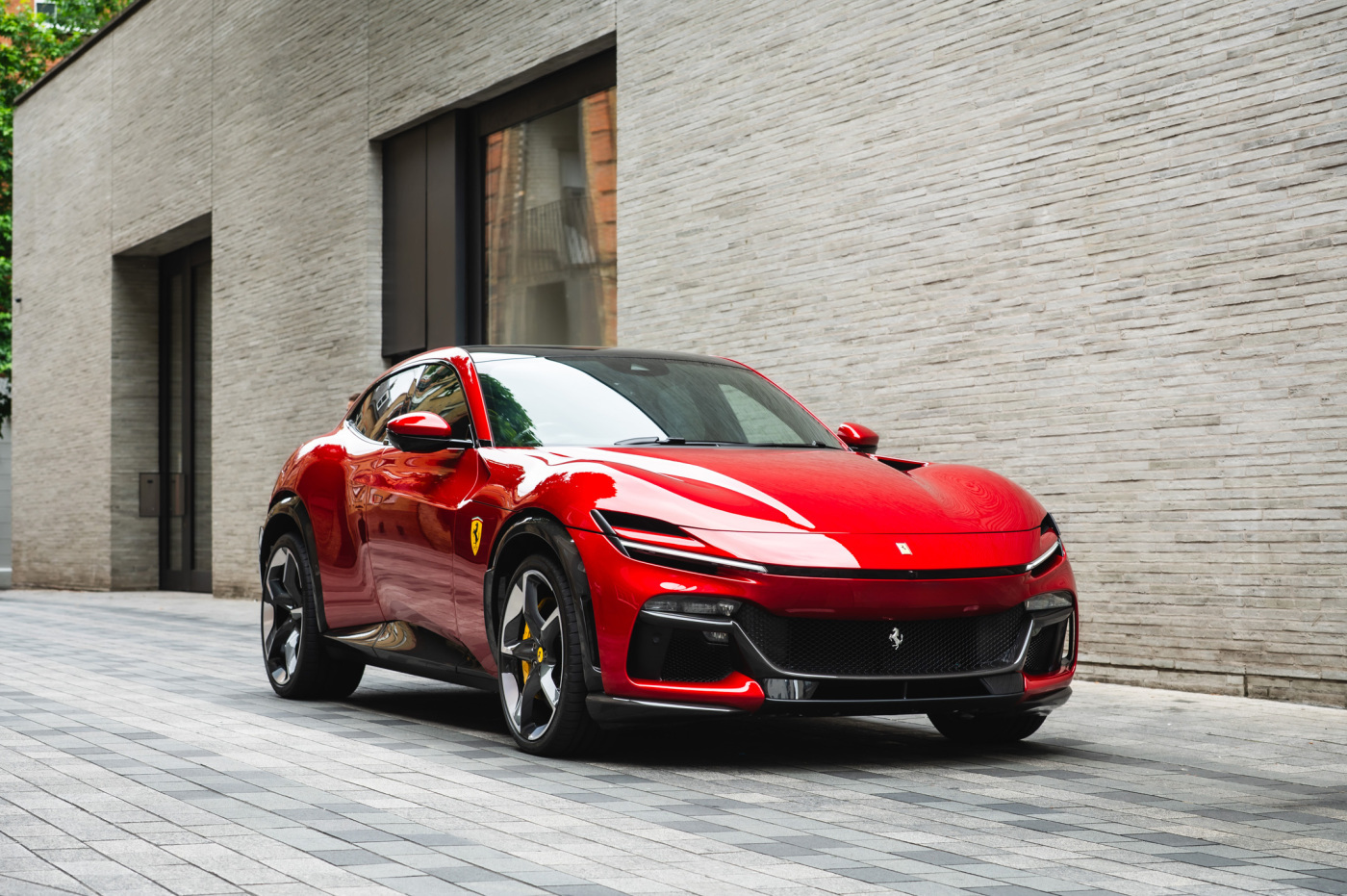 Ferrari Purosangue — Red