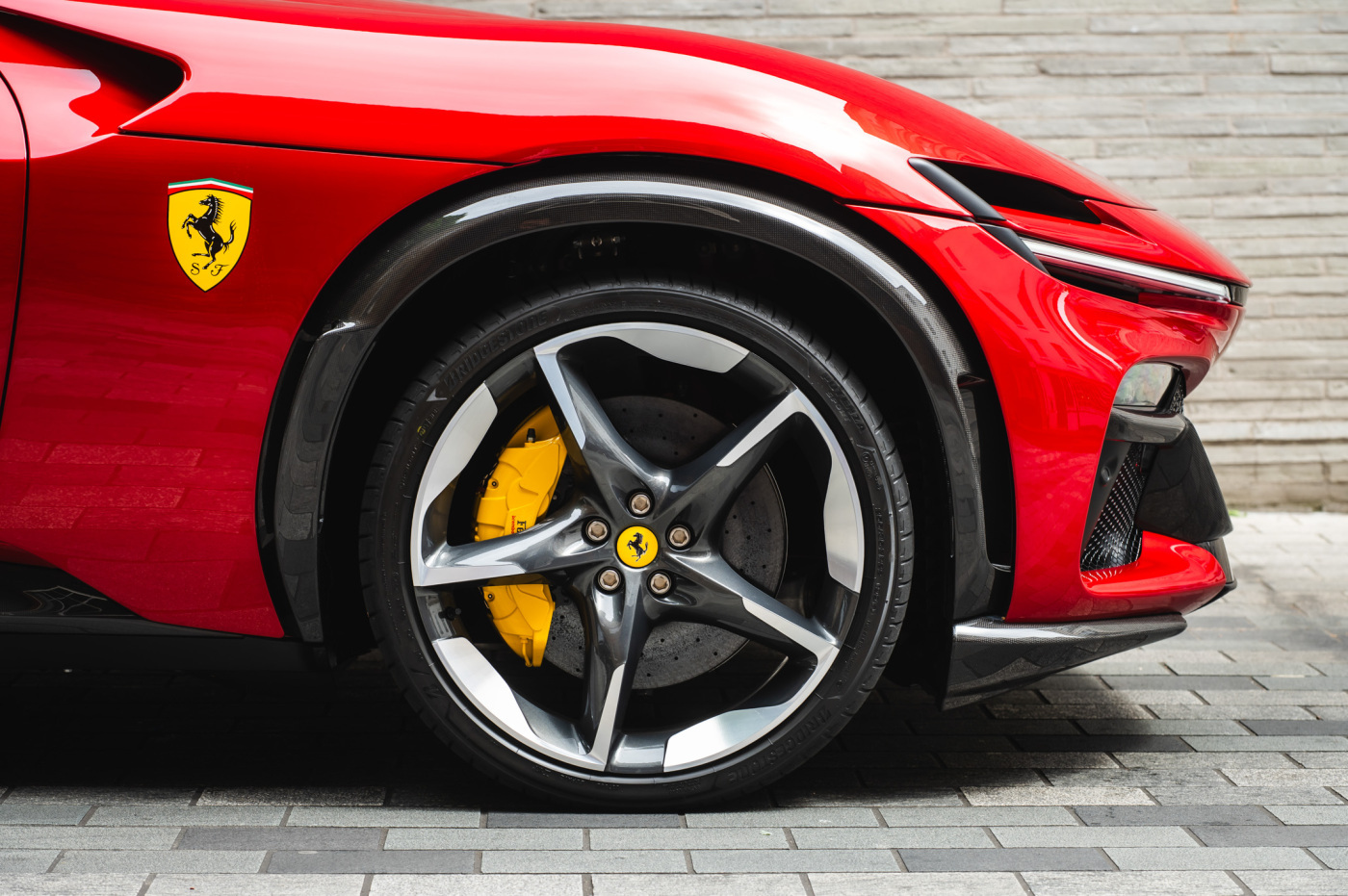 Ferrari Purosangue — Red