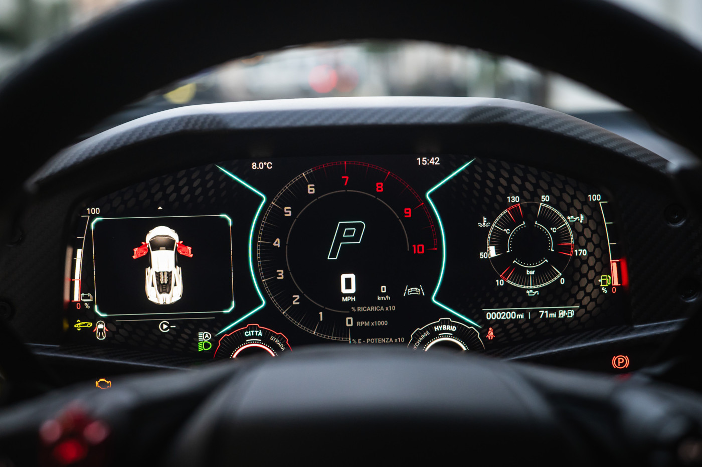 Lamborghini Revuelto