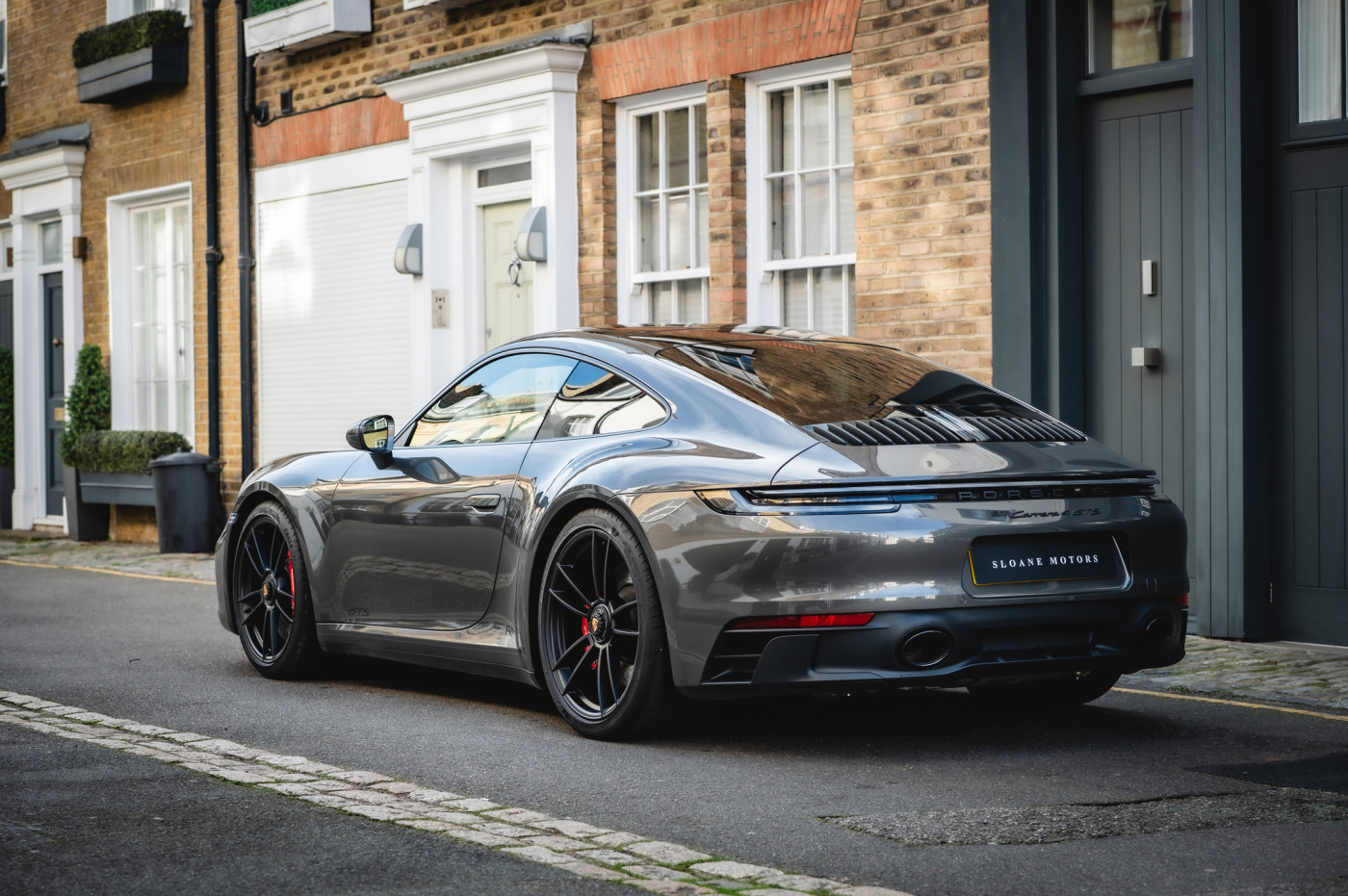 Porsche 911 GTS