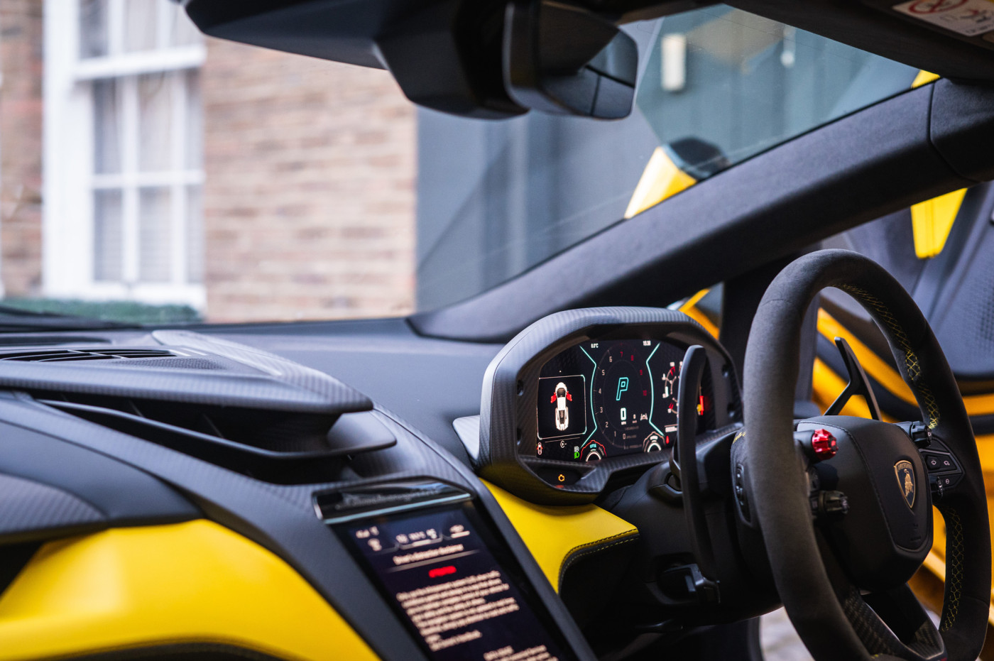 Lamborghini Revuelto