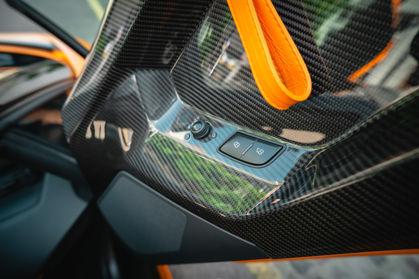 LAMBORGHINI AVENTADOR SV ROADSTER