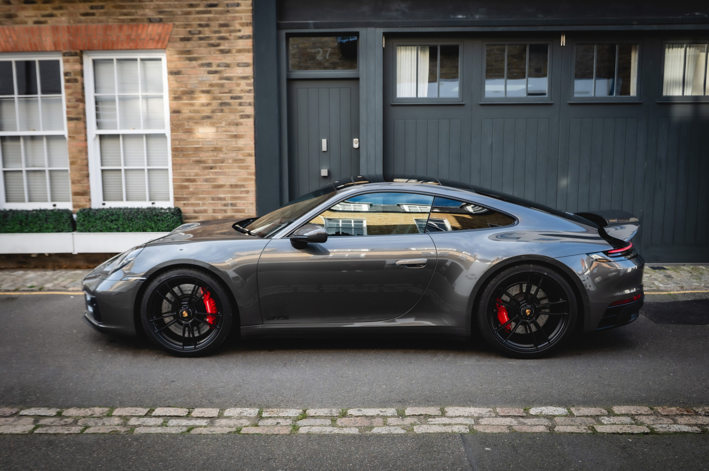 Porsche 911 GTS