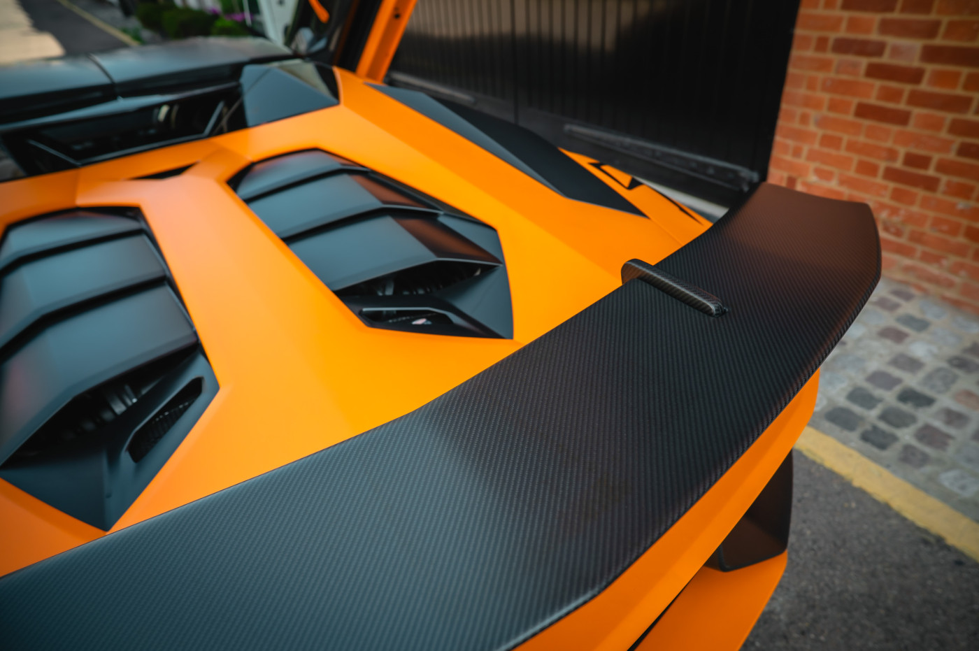 LAMBORGHINI AVENTADOR SV ROADSTER