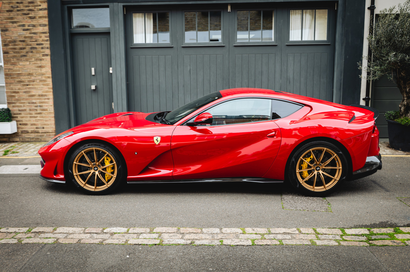 Ferrari 812 Superfast