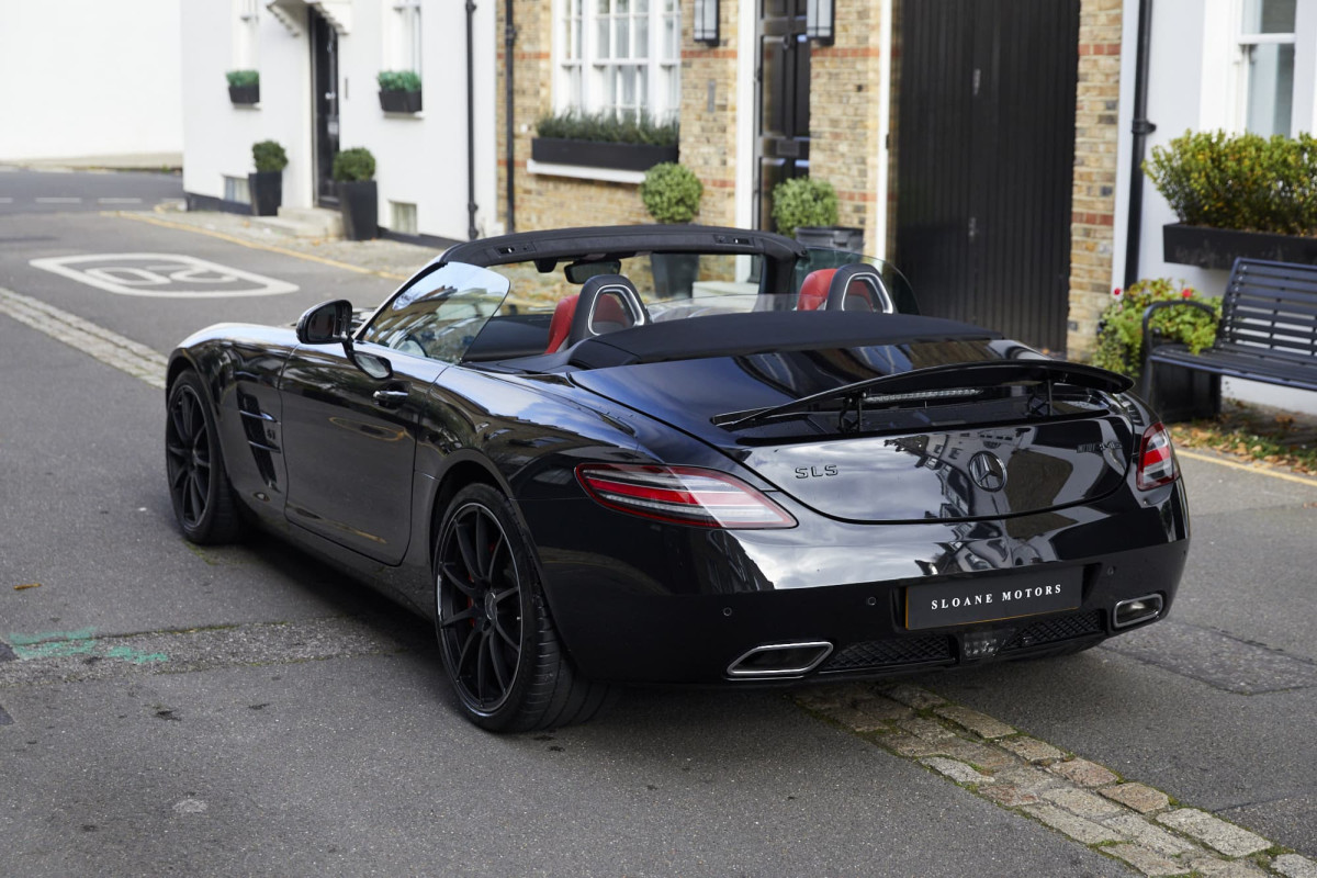 Mercedes-Benz SLS 63 AMG